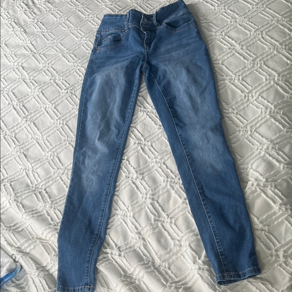 YMI Women's Classic Blue Skinny Jeans